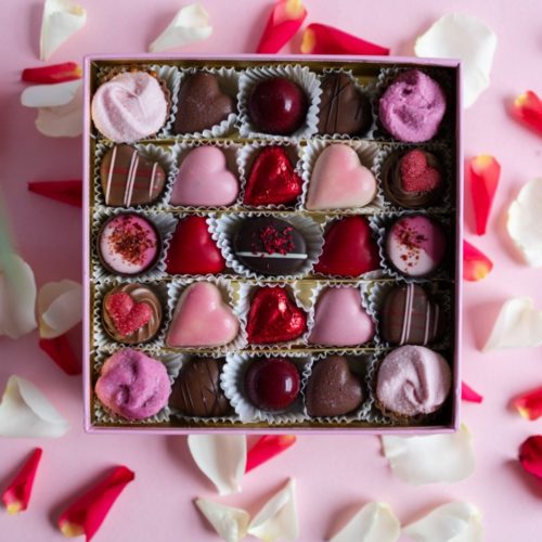Feeling Loved Square Collection Chocs